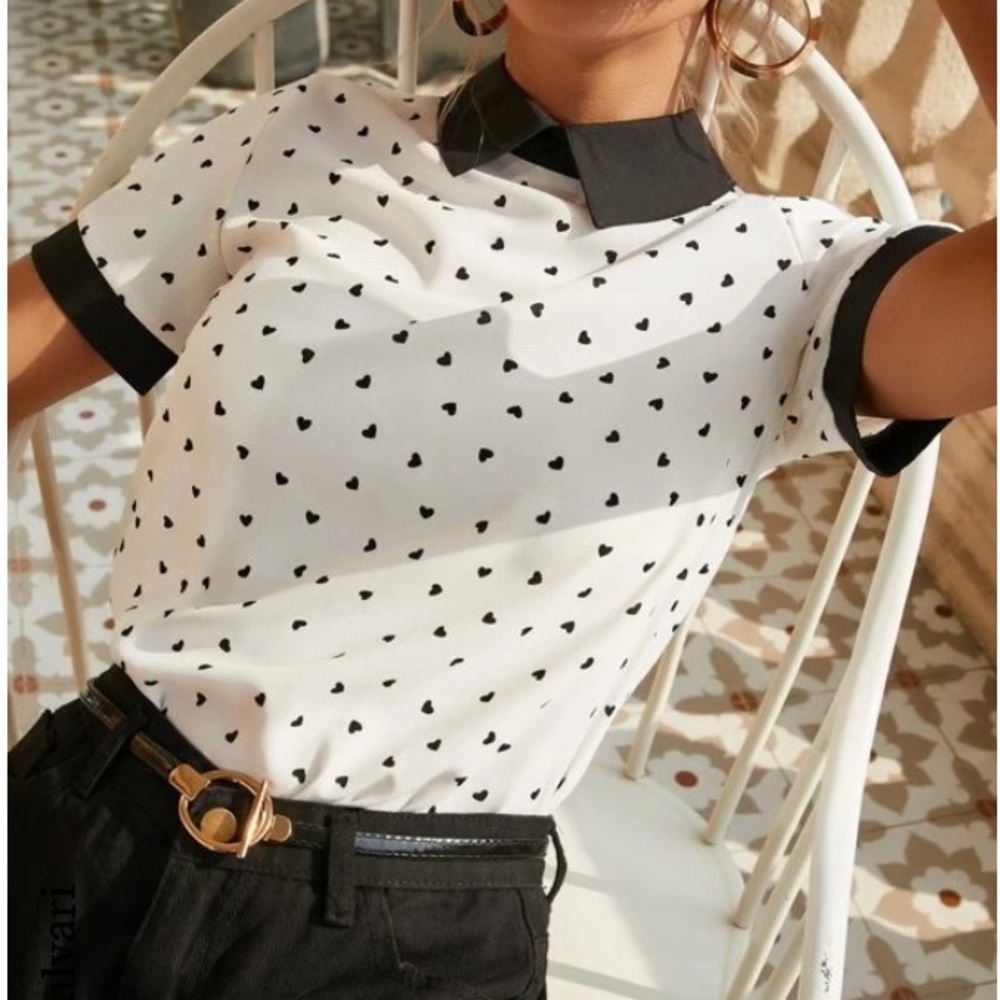 Heart confetti black and white blouse